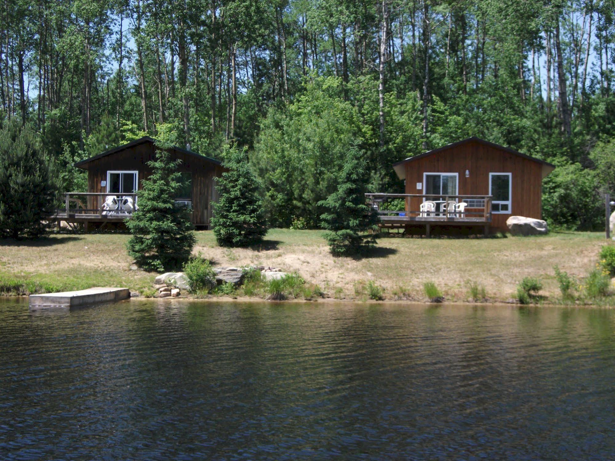 All Star Resort Madawaska Eksteriør bilde