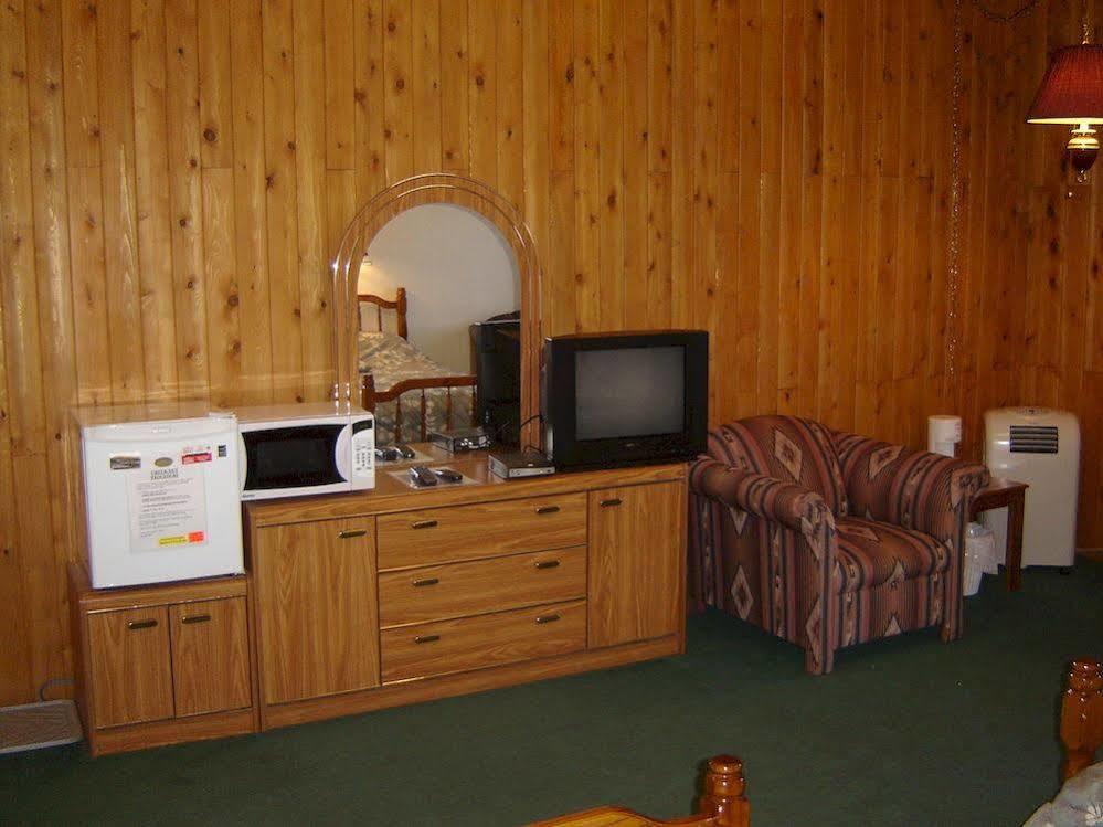 All Star Resort Madawaska Eksteriør bilde