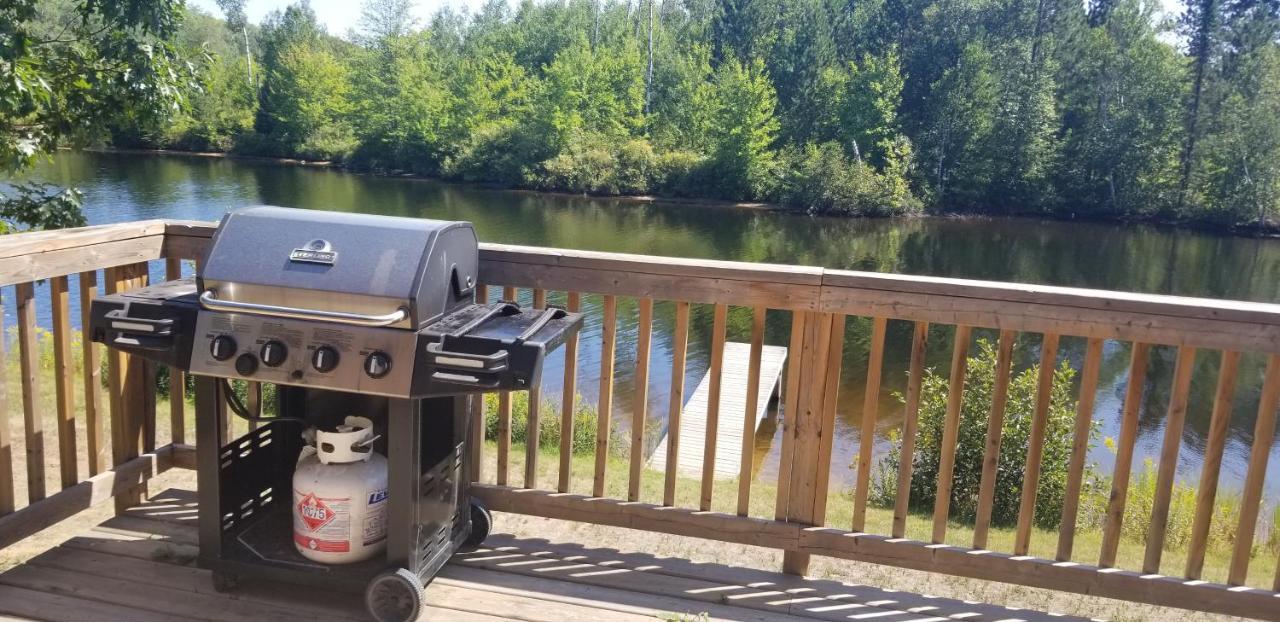 All Star Resort Madawaska Eksteriør bilde